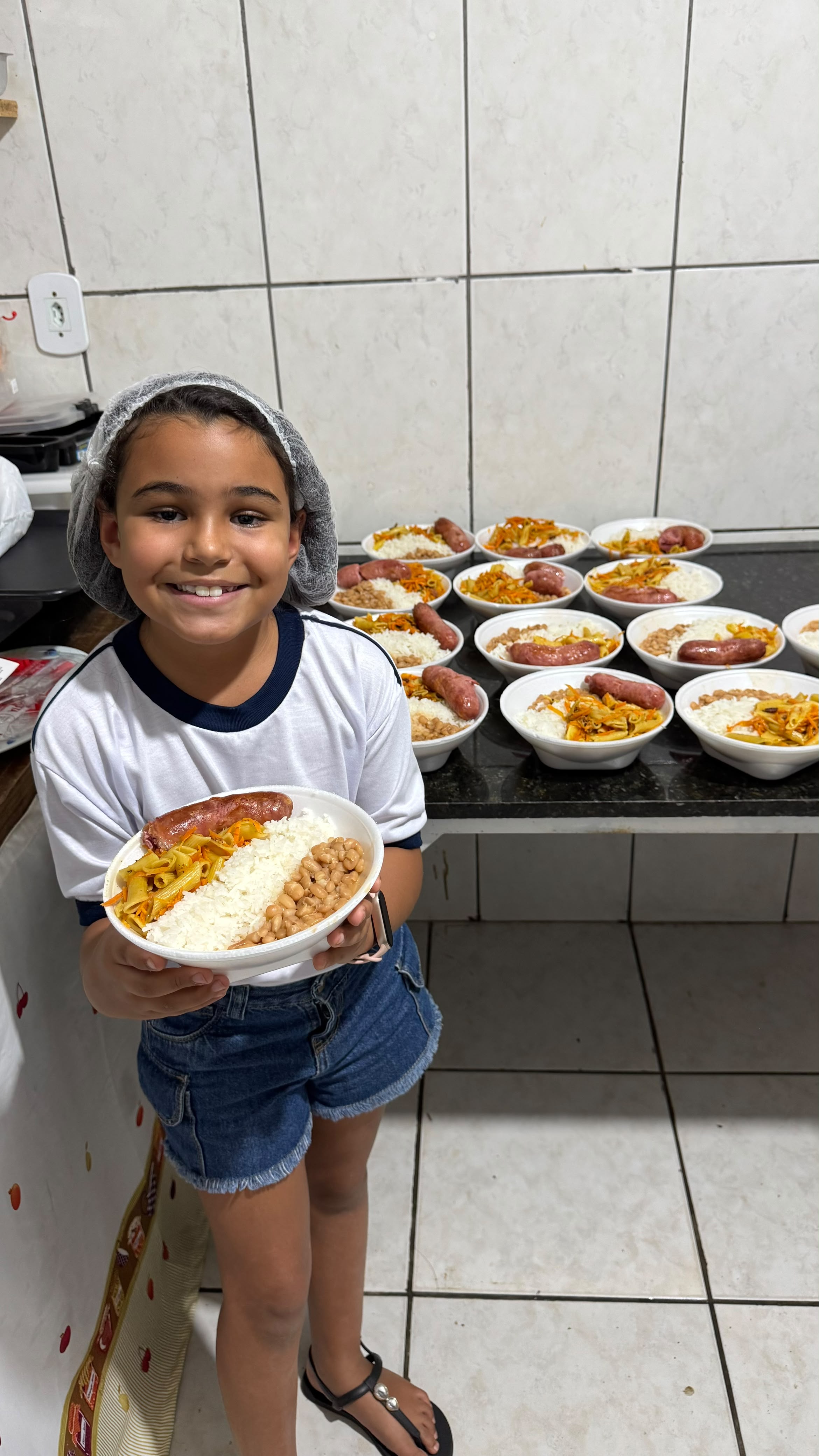 MARMITA SOLIDÁRIA - TODA SEGUNDA-FEIRA EM ARAXÁ 
