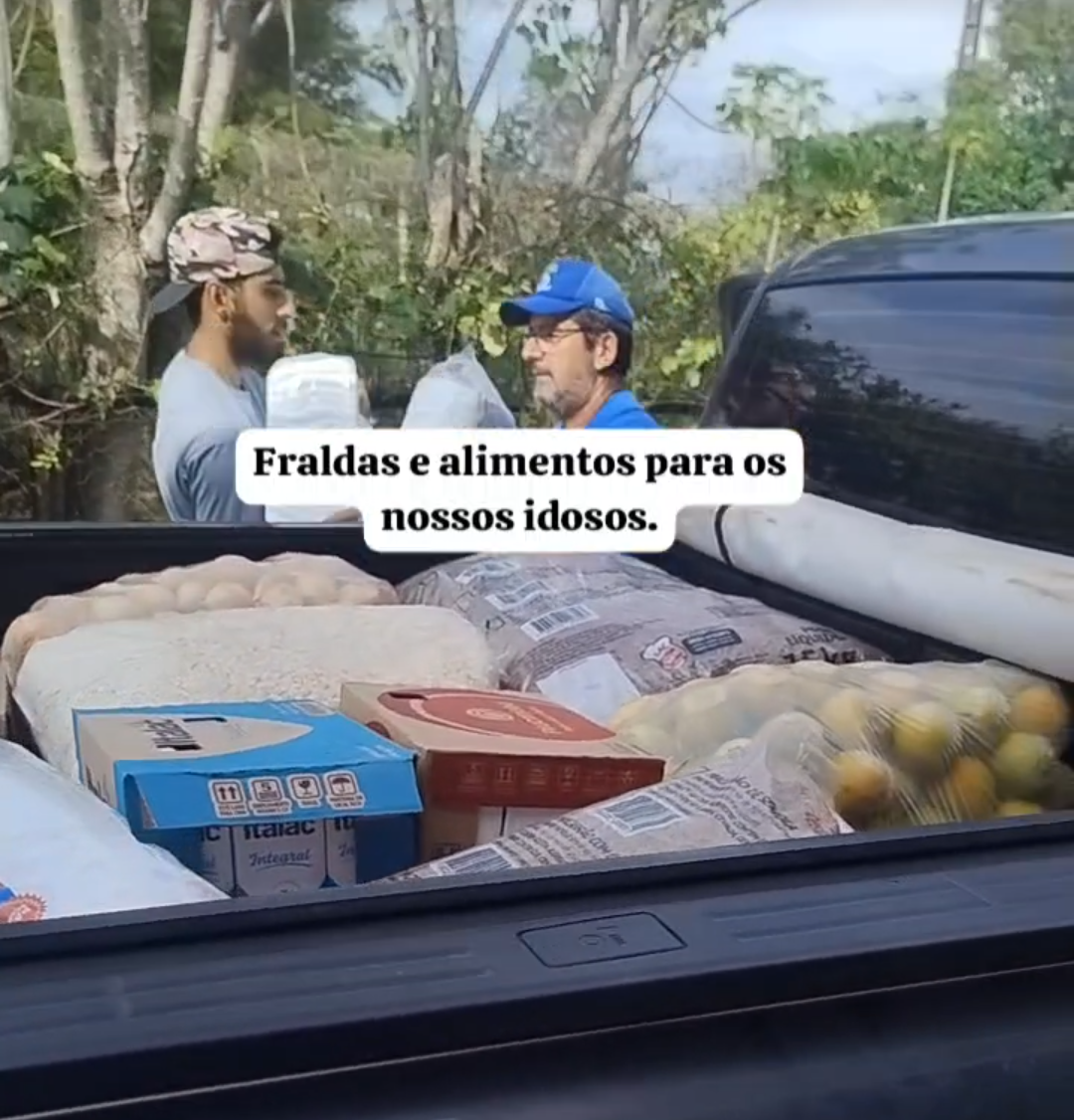 JUNTANDO PARA DISTRIBUIR - FRALDAS E VERDURAS PARA ABRIGO 